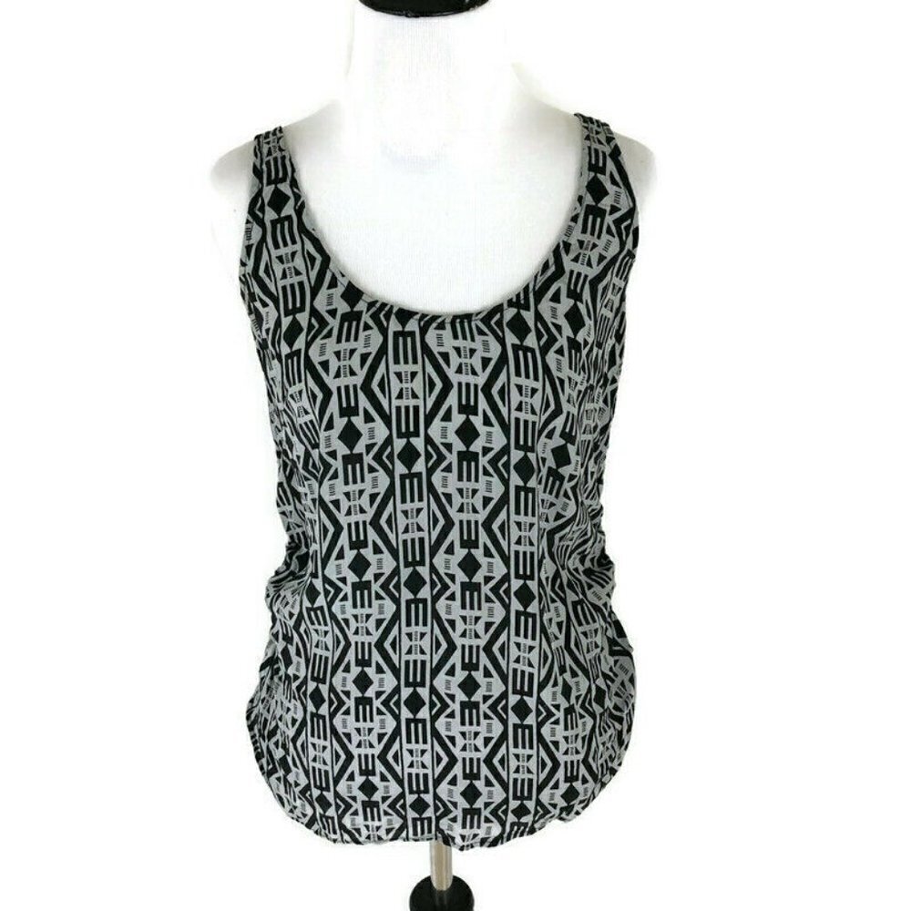 Urban Outfitters M Medium Camisole Top Silence and Noise Hi-Low Cut 100% Silk